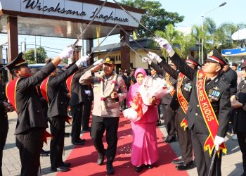 Farewell Parade Kapolres Baru, Inilah Sosoknya