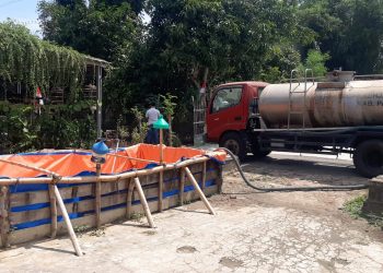 Dua Desa Terdampak Kekeringan, Kini DPUTR Pati Droping Air Bersih