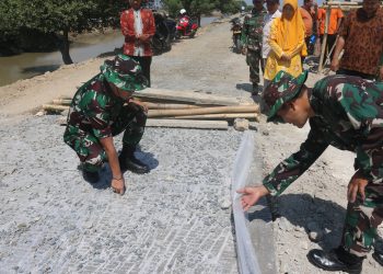 Kompak! Warga dan Anggota TNI di Apresiasi