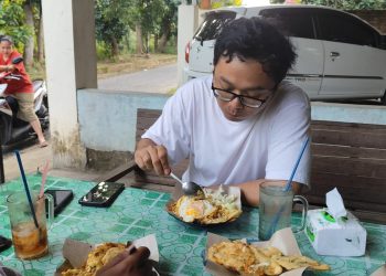 Murah Meriah! Nasi Goreng Bu Las di Pati Cuma Rp 4 Ribu