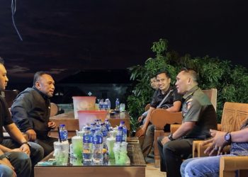 Bulan Ramadan, Wakil Ketua III DPRD Pati, Dandim  dan Warga Desa Karaban Buka Bersama