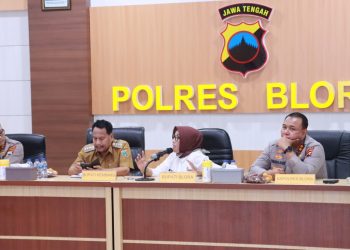 Persoalan Warga dan Industri di Perbatasan Rembang – Blora, Cari Solusi