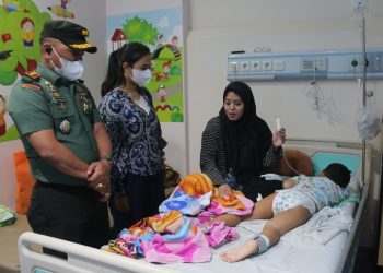 TNI Hadir Peduli Sesama, Dandim Pati Jenguk Gibran