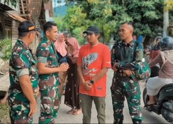 Yonif TP 888/SS Perkuat Kepedulian Lingkungan dan Persatuan Warga