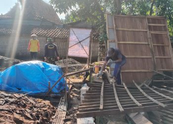 Bedah Rumah TMMD Pati Jadi Simbol Kepedulian TNI, RTLH Dibangun Lebih Kokoh