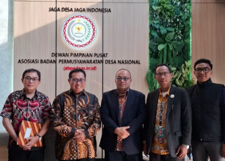 SMSI dan ABPEDNAS Perkuat Sinergi Transparansi Desa
