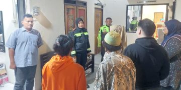 Polisi Gagalkan Tawuran, Alarm Bahaya Sajam Online
