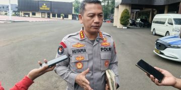 Debt Collector Bacok Anggota Brimob, Dua Pelaku Dicokok Polisi